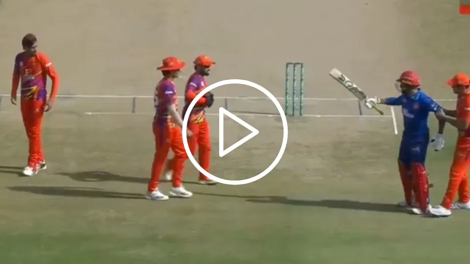 Watch- Faheem Ashraf Savagely Fights With Mohammad Amir During Ugly PSL Send-Off